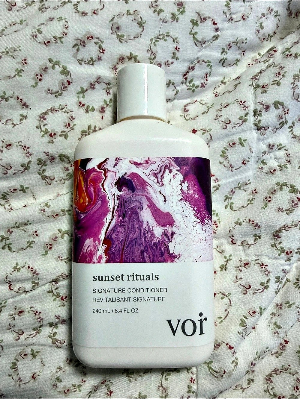 voir Sunset Rituals Signature Conditioner in White & Purple NWT